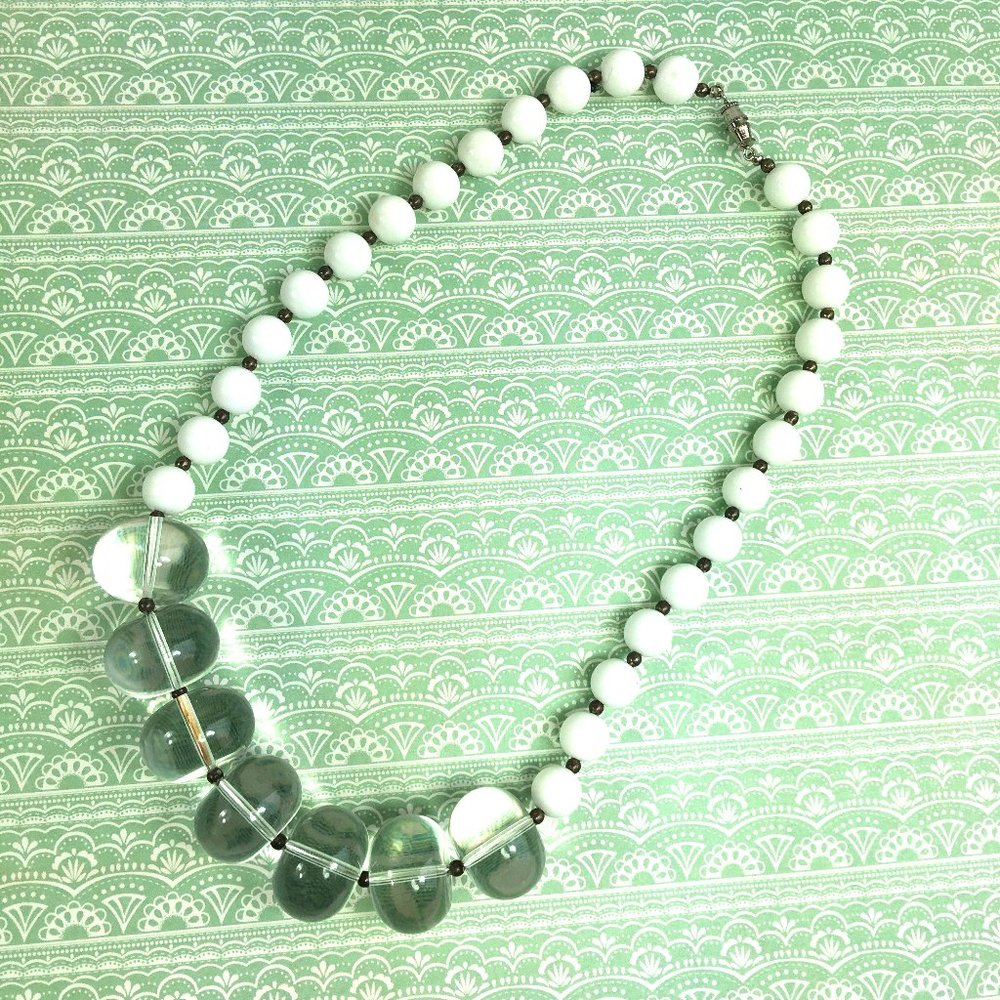 Vintage White and Clear Lucite Chunky Necklace